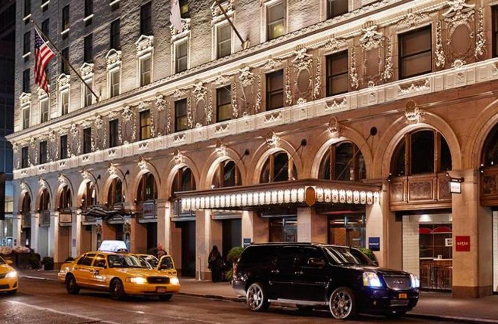  New York St Patrick's Day- 4* Paramount Hotel 