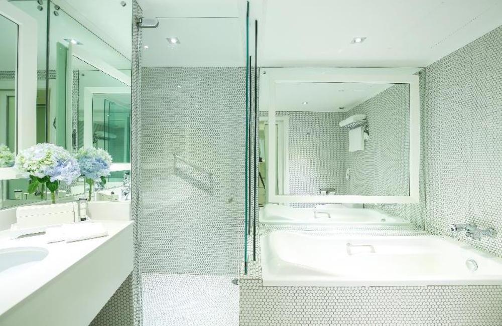  Bangkok, Thailand- 5* Pullman Hotel G 