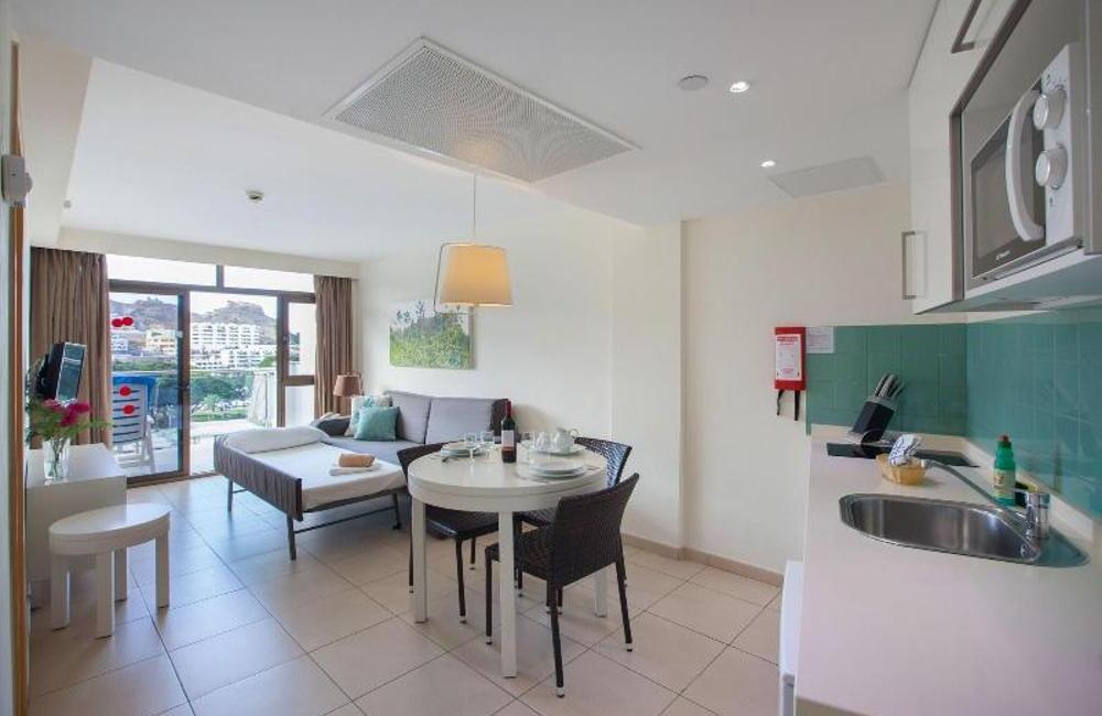  Gran Canaria- 4* Revoli Playa 