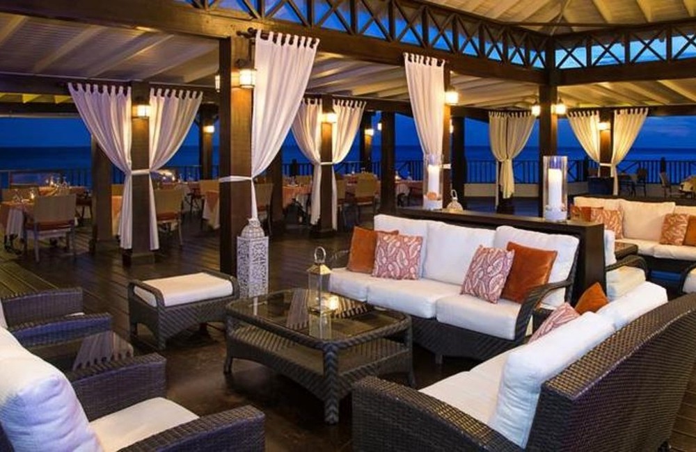  Barbados- Sea Breeze Beach House 