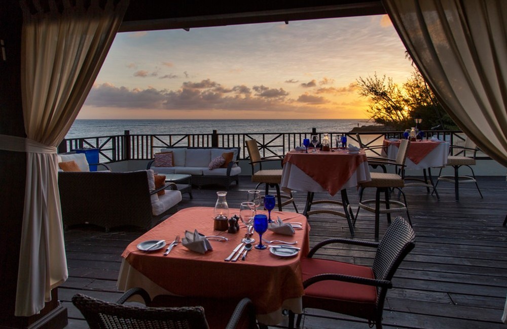  Barbados- Sea Breeze Beach House 