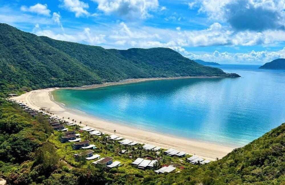 Vietnam- 5* Six Senses Con Dao