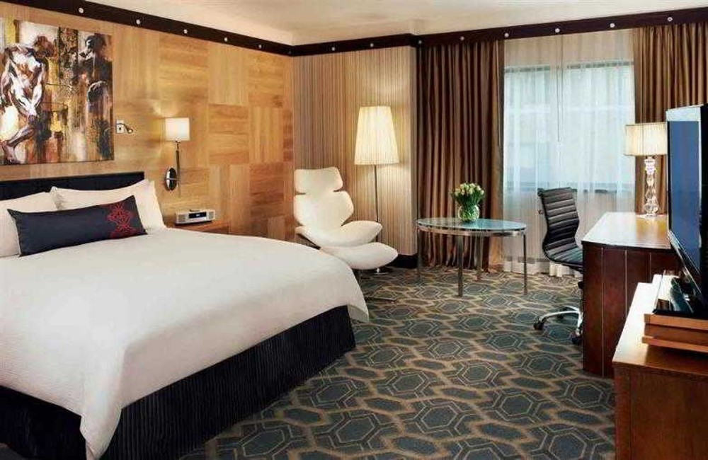  Philadelphia- 4* Sofitel 