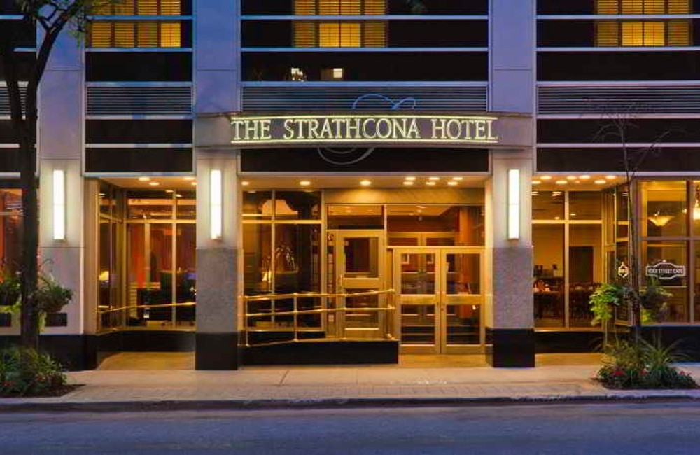  Toronto- 3* Strathcona Hotel 