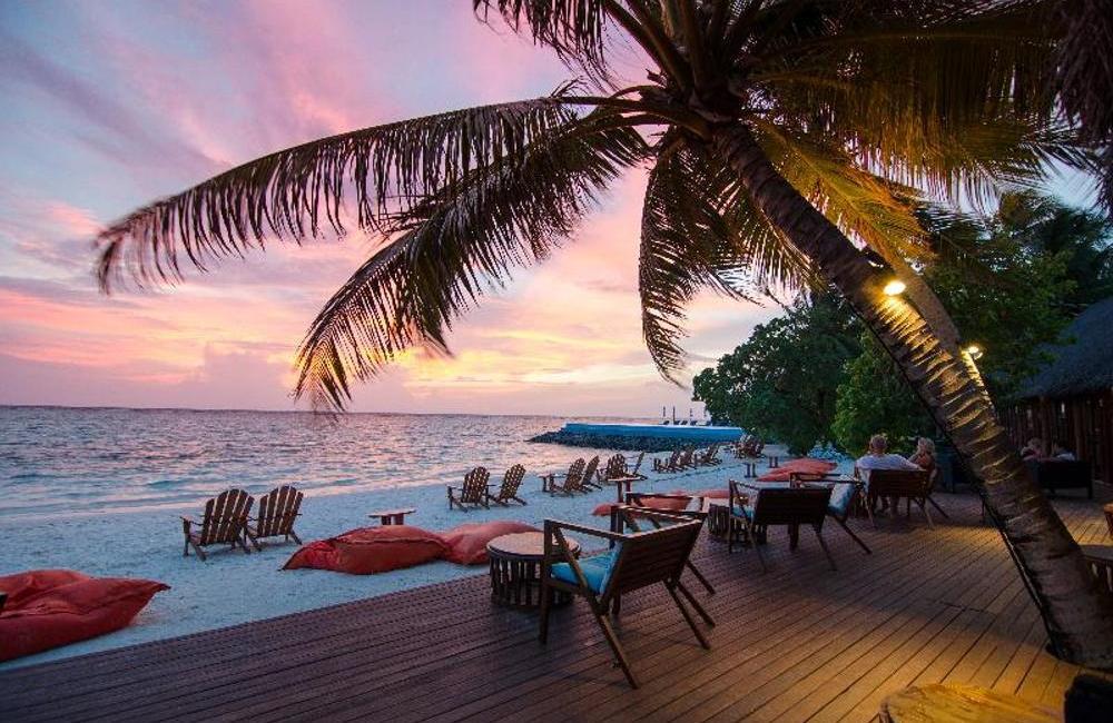  Maldives- 4* Summer Island Resort 