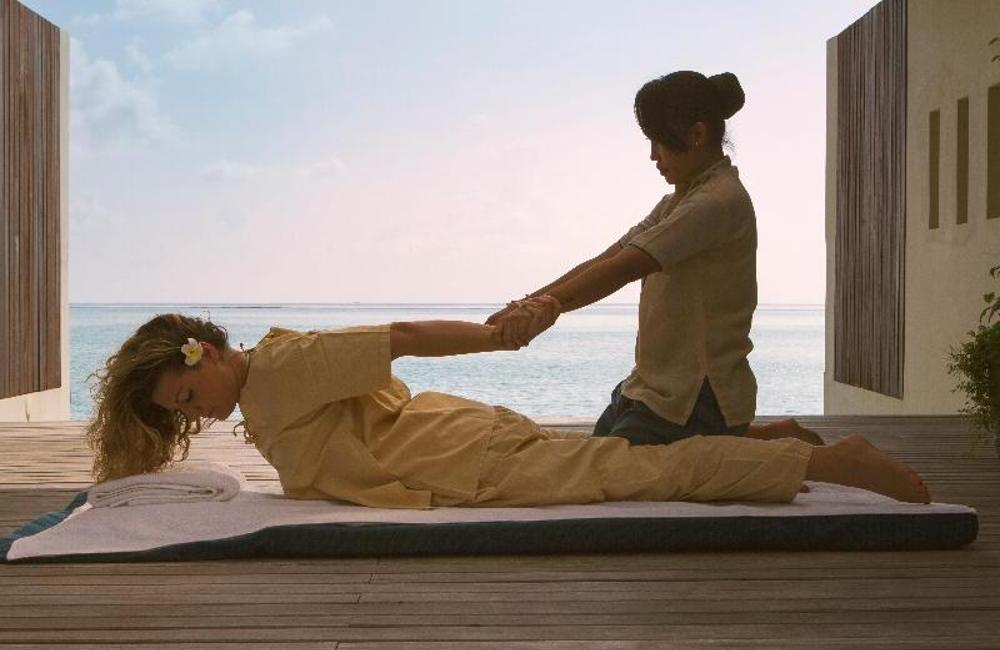  Maldives- 4* Summer Island Resort 