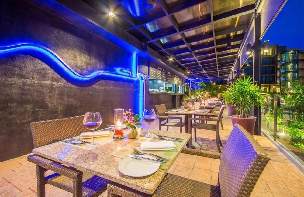  Phuket, Thailand- 5* Sunsuri Hotel 