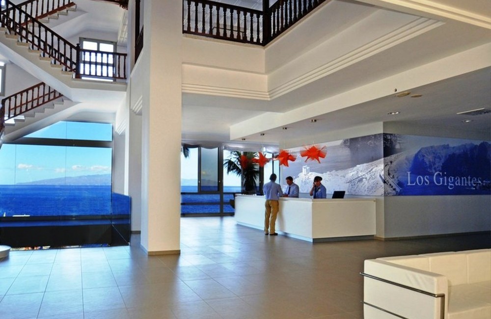  Tenerife: 4+* Los Gigantes Hotel 
