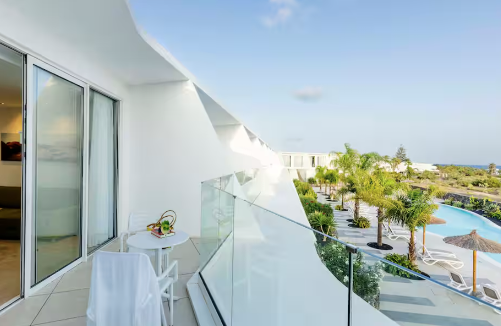  Lanzarote NYE Offer- 3* SUNEO Ficus 
