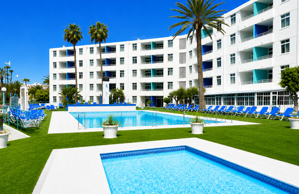  Gran Canaria- 2* October Mid Term Offer 