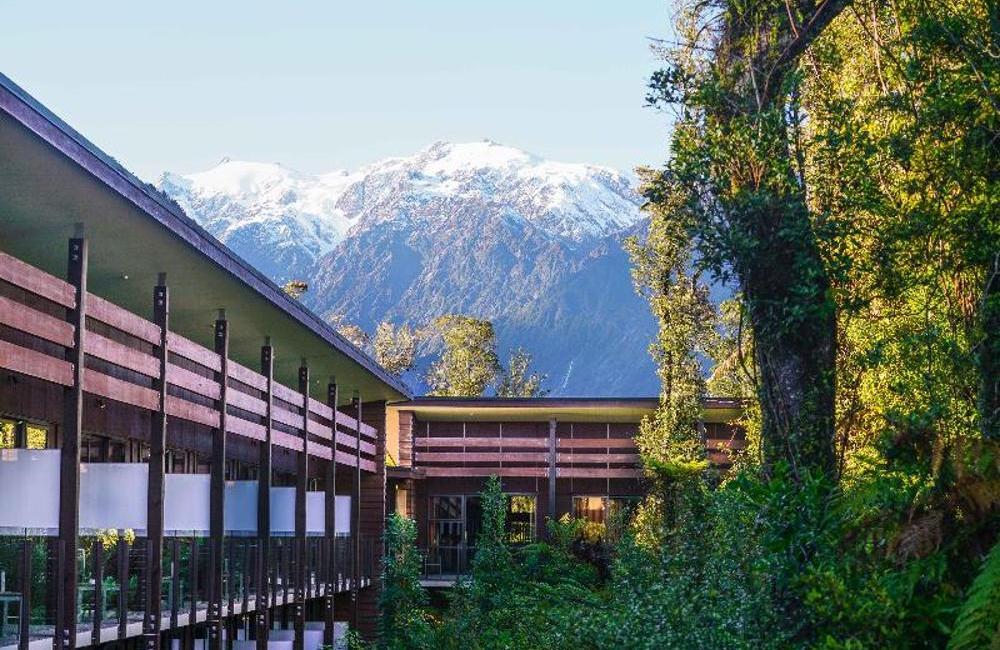 New Zealand- 4* Te Waonui Forest Retreat New Zealand- 4* Te Waonui Forest Retreat