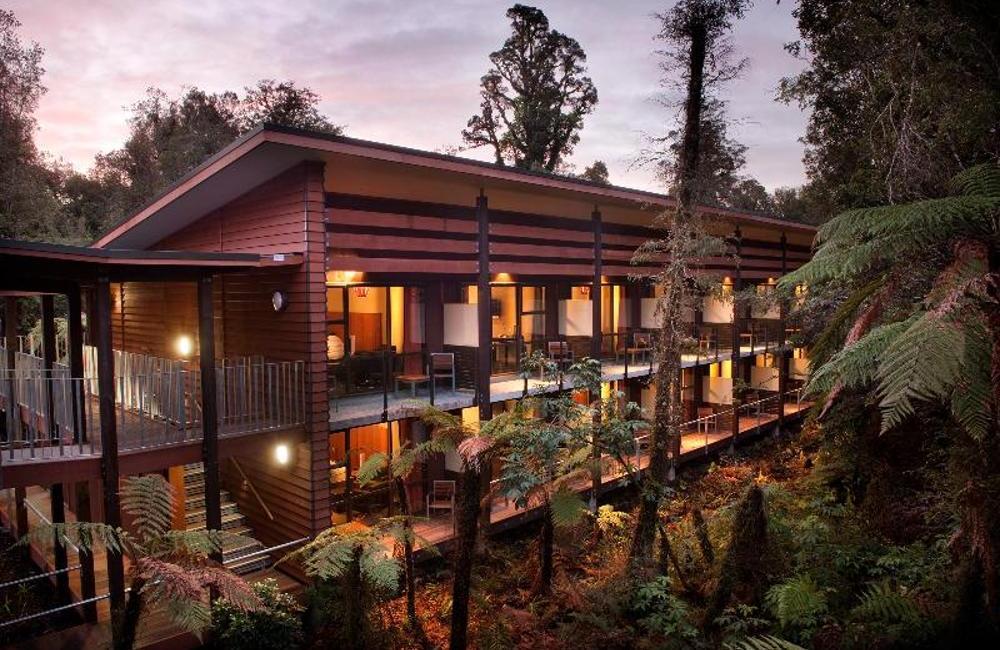  New Zealand- 4* Te Waonui Forest Retreat 