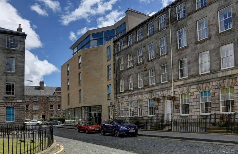  Edinburgh Christmas Markets- 4* Ten Hill Place Hotel 