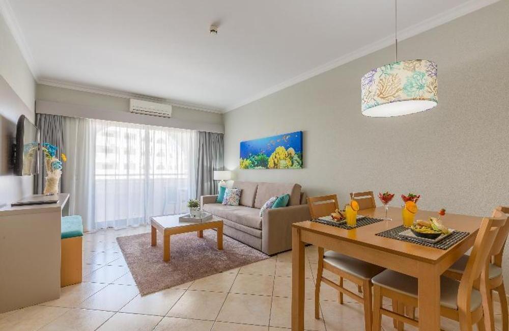  Algarve Long Stay- 4* The Navigator Solaqua (4 weeks) 