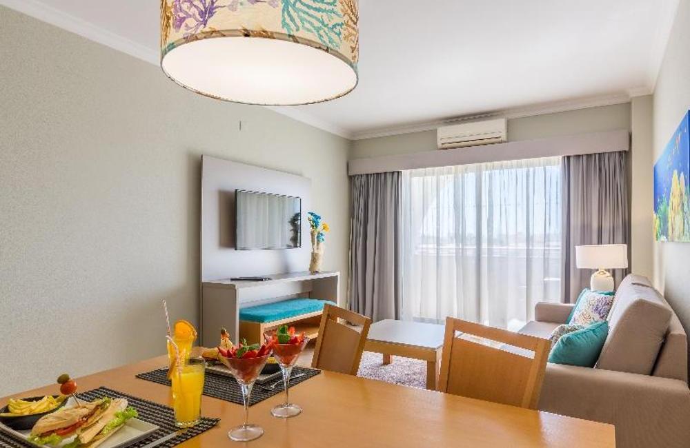  Algarve Long Stay- 4* The Navigator Solaqua (4 weeks) 