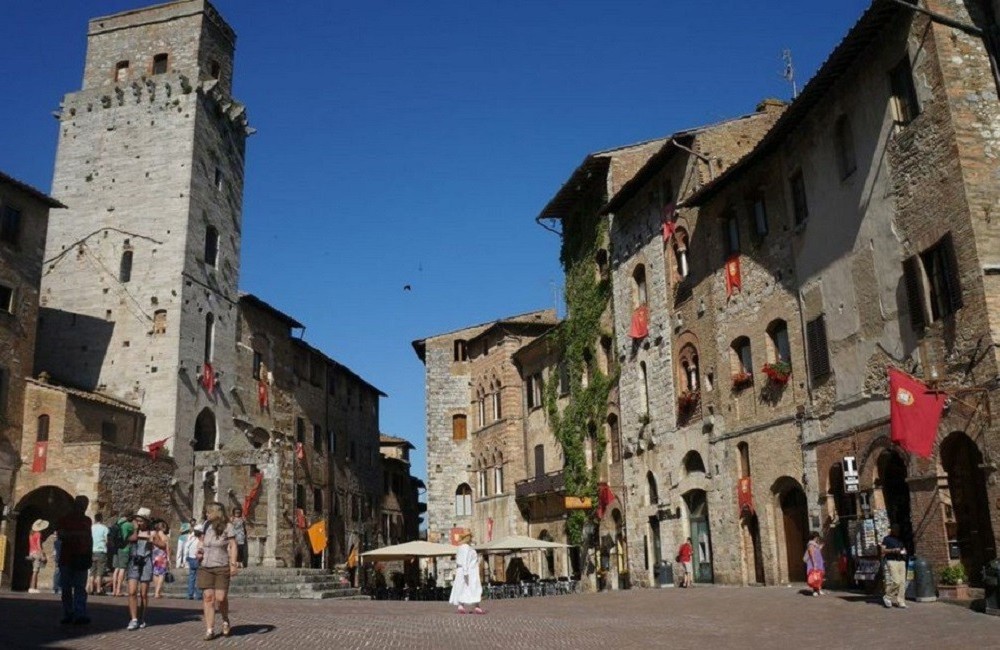  Via Francigena Camino: Lucca to Siena 