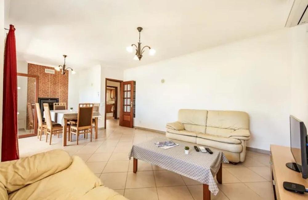  Family Villa Rental in Albuferia 