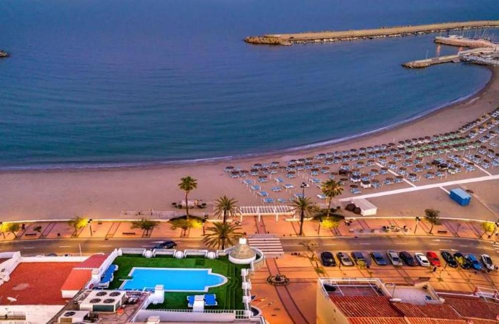  Fuengirola, Spain 3* Villa Laredo (3 Weeks) 