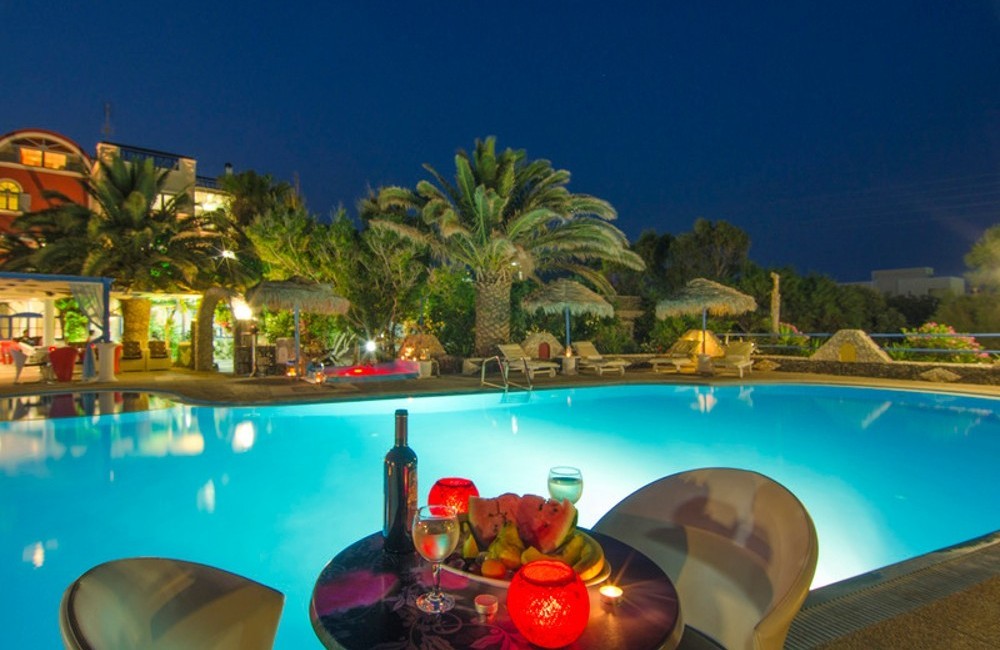  Santorini, Greece- 3* Villa Olympia 