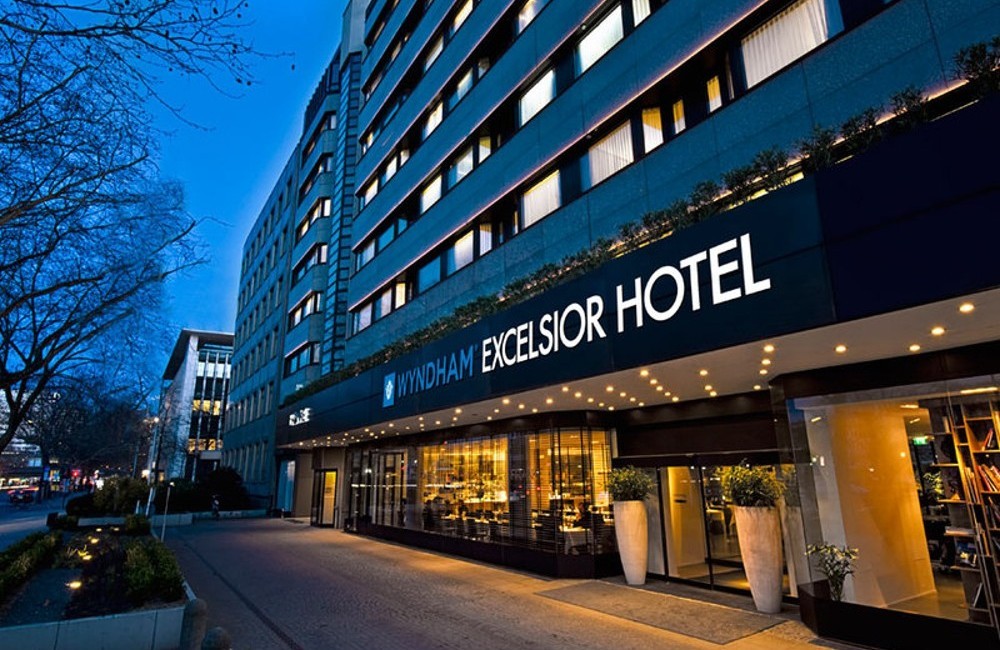  Berlin Philharmonic Orchestra & Christmas Markets 