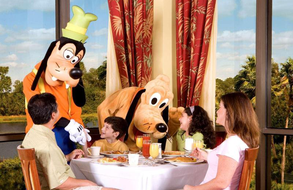 Disney Orlando- 4* Wyndham Lake Buena Vista