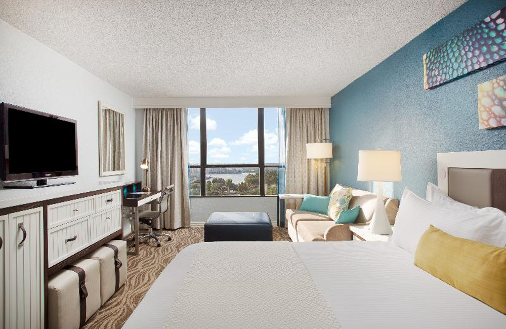  Disney Orlando- 4* Wyndham Lake Buena Vista 