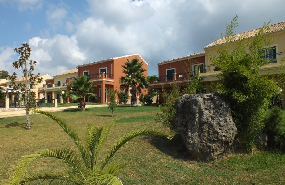  Corfu- 3* Aqualand Resort & Waterpark 