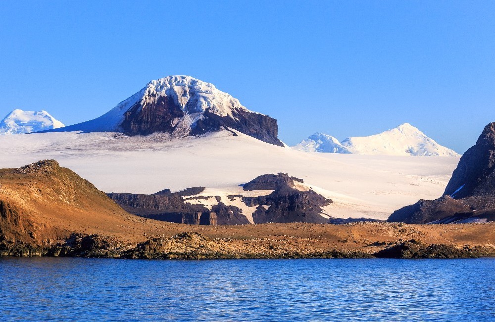 Antarctica Cruise onboard Silver Cloud 