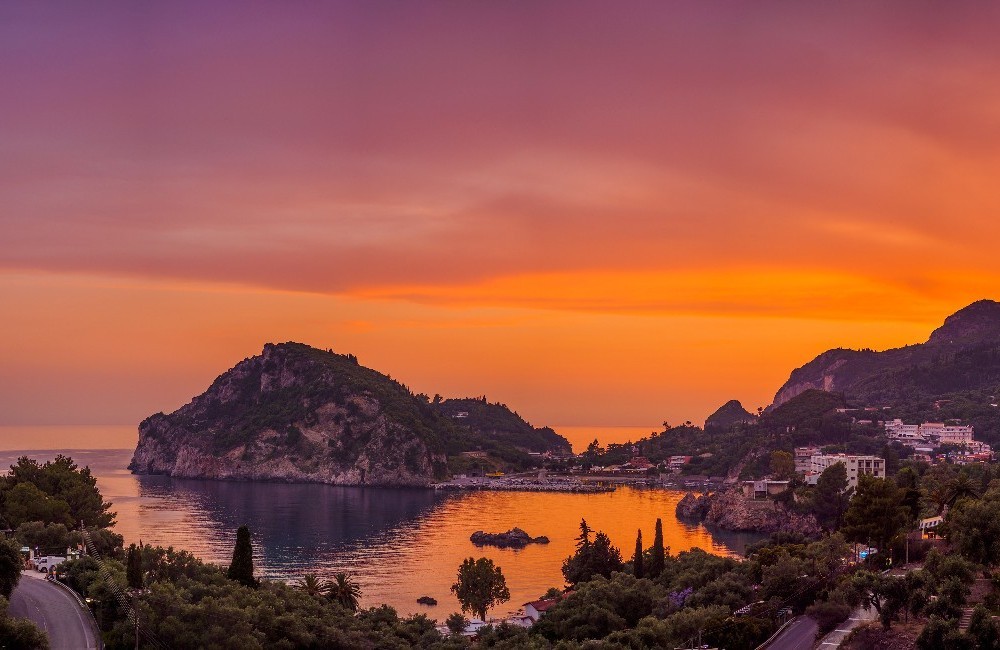 Iconic Islands Cruise with Flights
