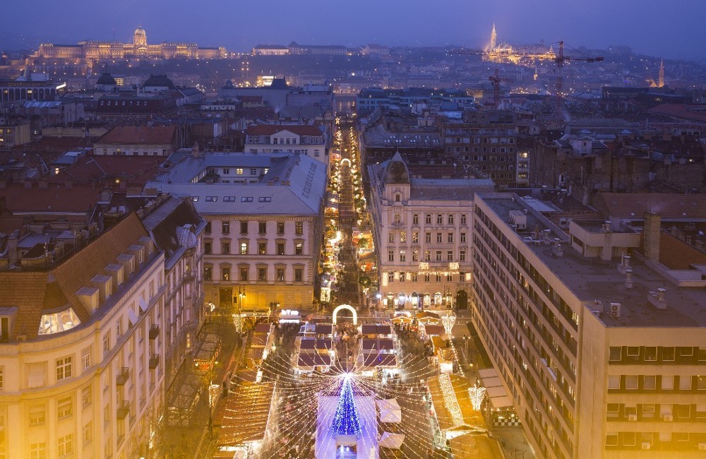  Budapest Christmas Markets- 3* Roombach Hotel 