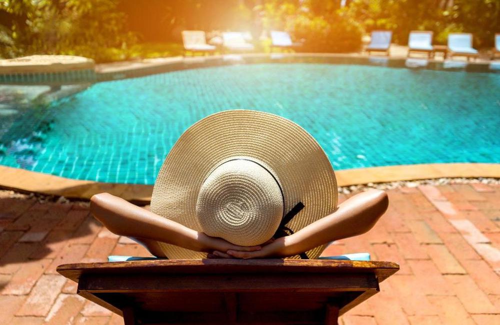  Last Minute Deals from €449 