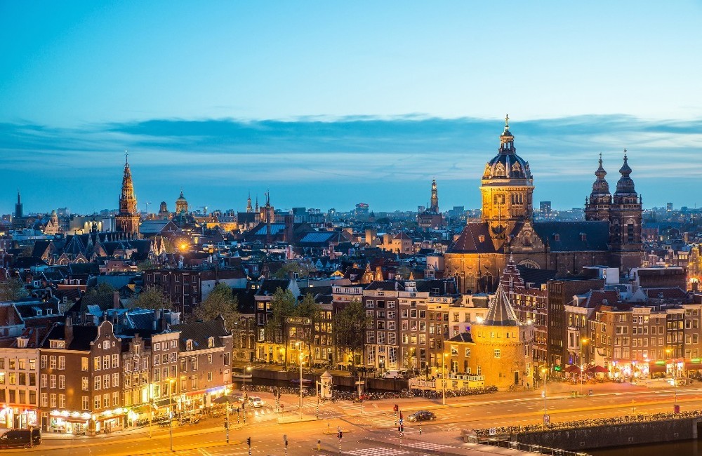  Amsterdam- 4* Mercure Centre Canal District 