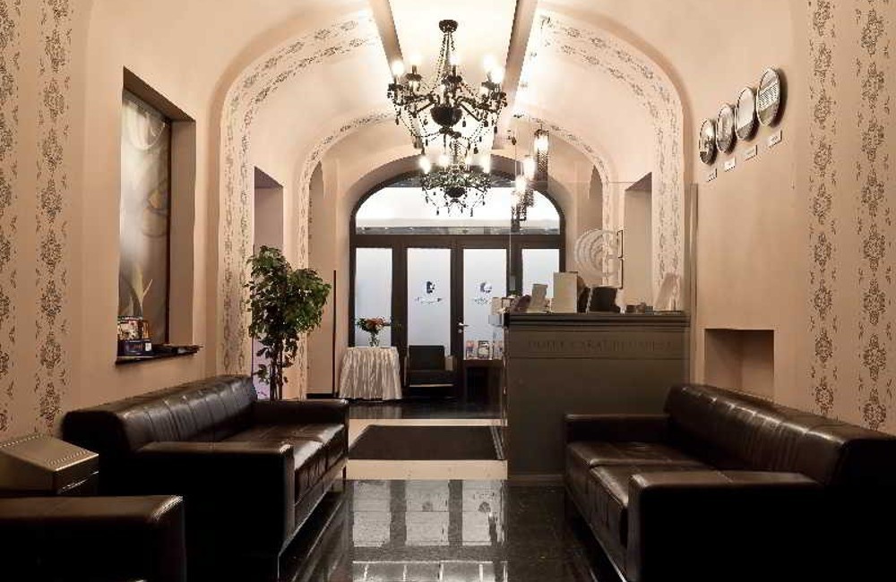  Budapest- Christmas Markets- Carat Hotel 