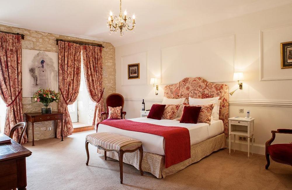  France: Château des Vigiers Luxury Spa & Golf Holiday 