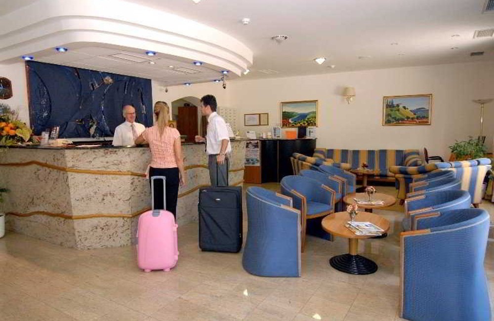  Dubrovnik- 3* Komodor Hotel 