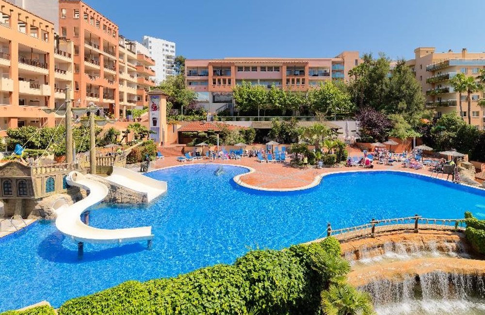  Salou- 4* H10 Mediterranean Village 