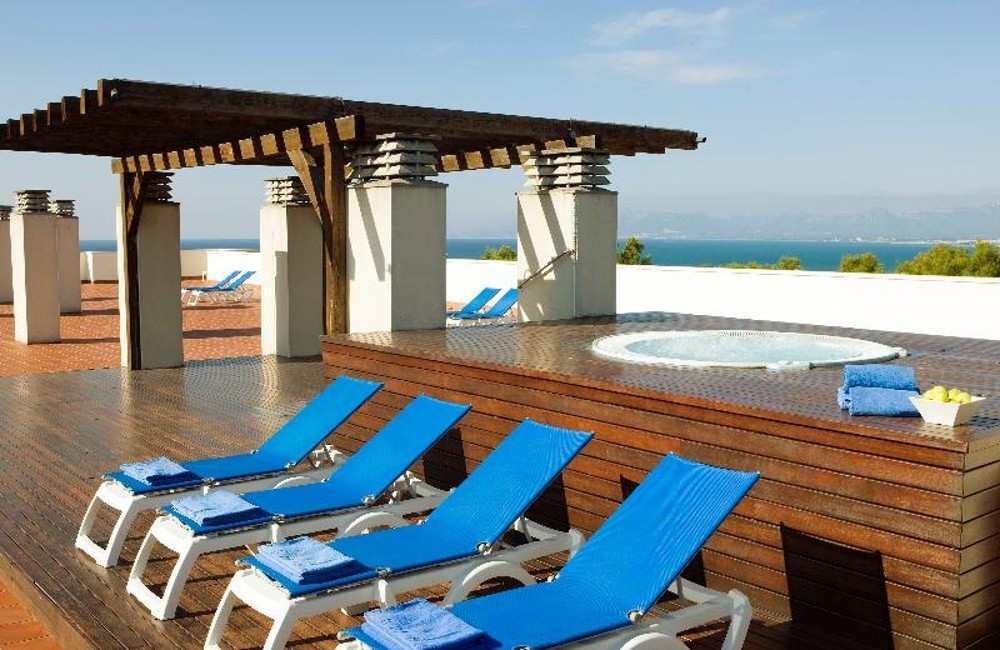  Salou- 4* H10 Mediterranean Village 