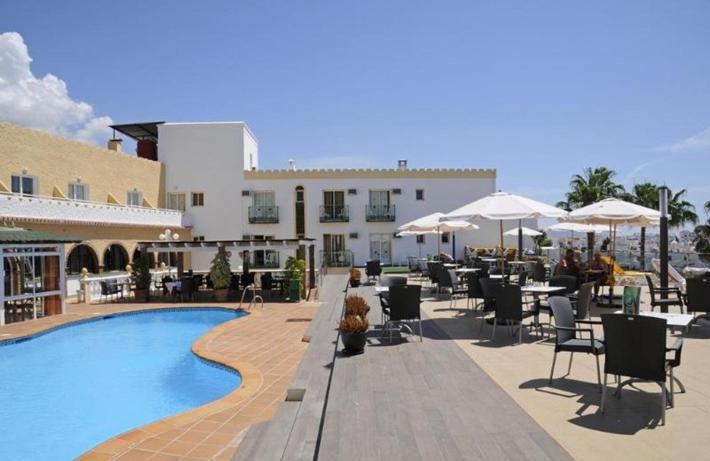 Costa del Sol-3* Hotel Nerja Club