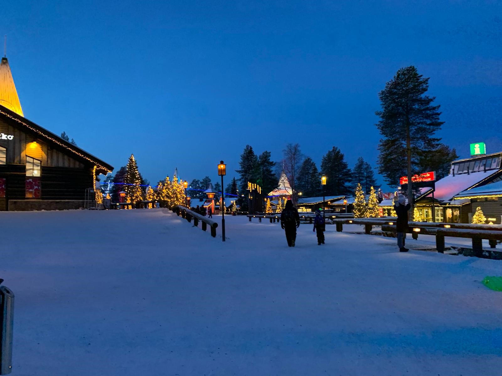 Lorraine Lapland Blog- snow scene in Lapland